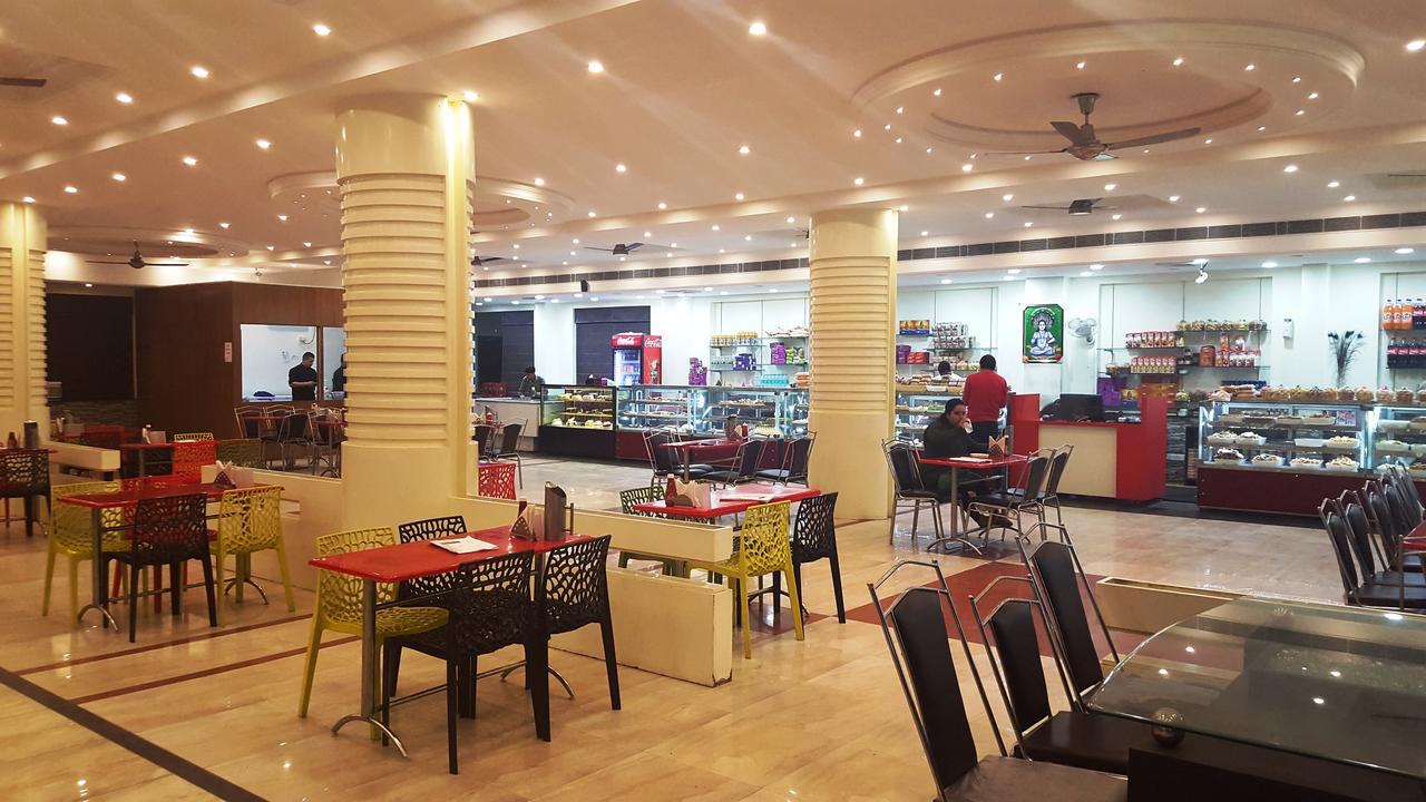 Chopra Residency Hotel Hamīrpur Kültér fotó