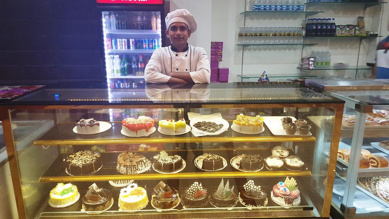 Chopra Residency Hotel Hamīrpur Kültér fotó